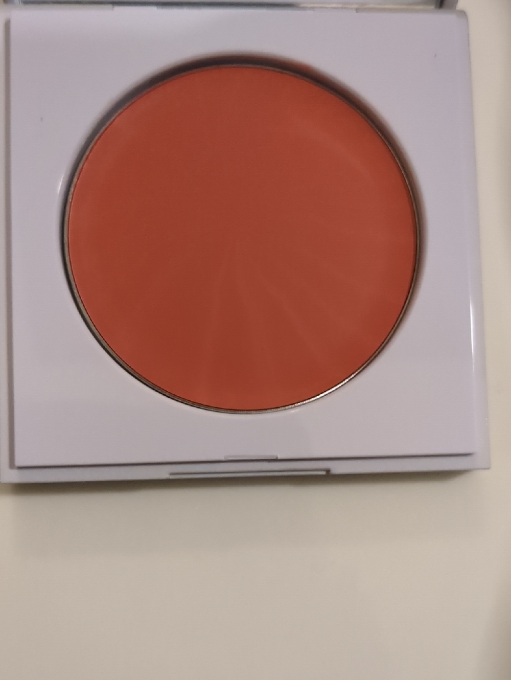 Cream Blush - Picture 4 of 5